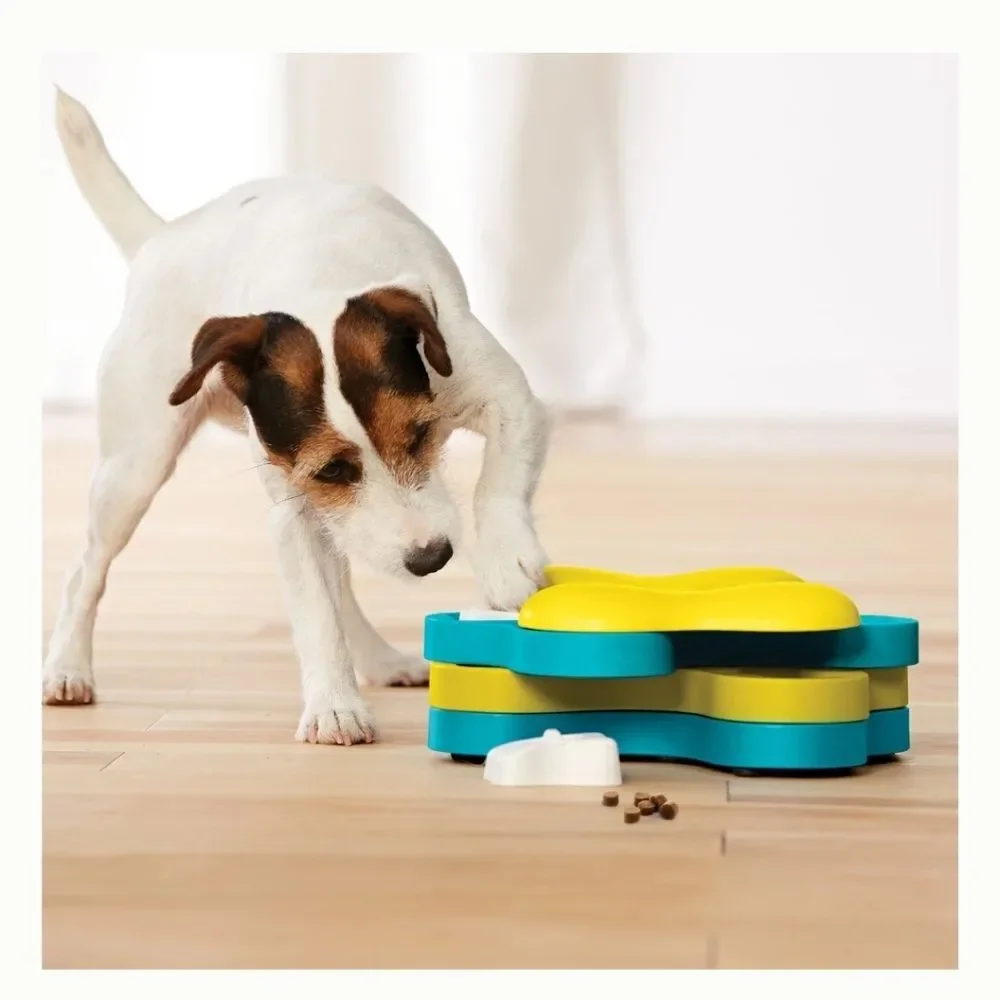 NEW IN BOX Outward Hound Dog Tornado Interactive Treat Puzzle